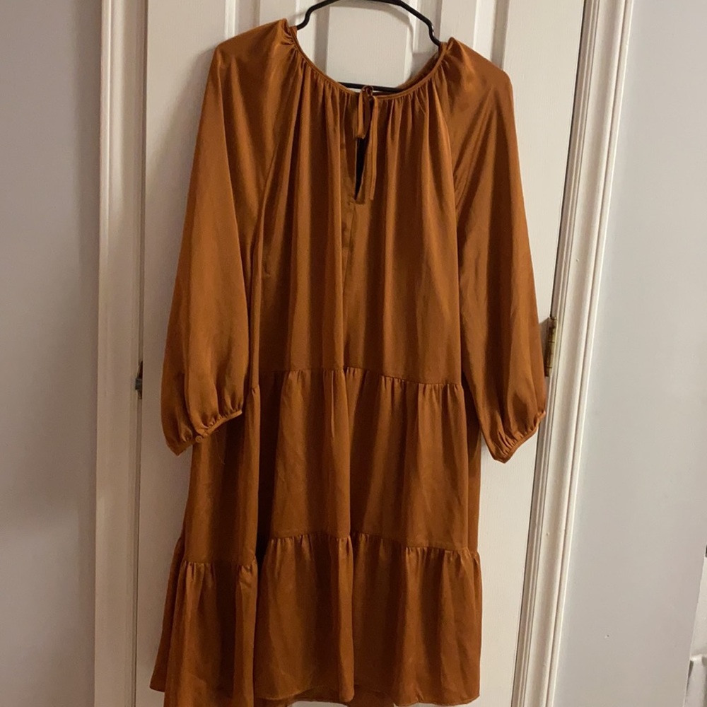 BR. Brand New!!! Loose fit tiered swing dress.